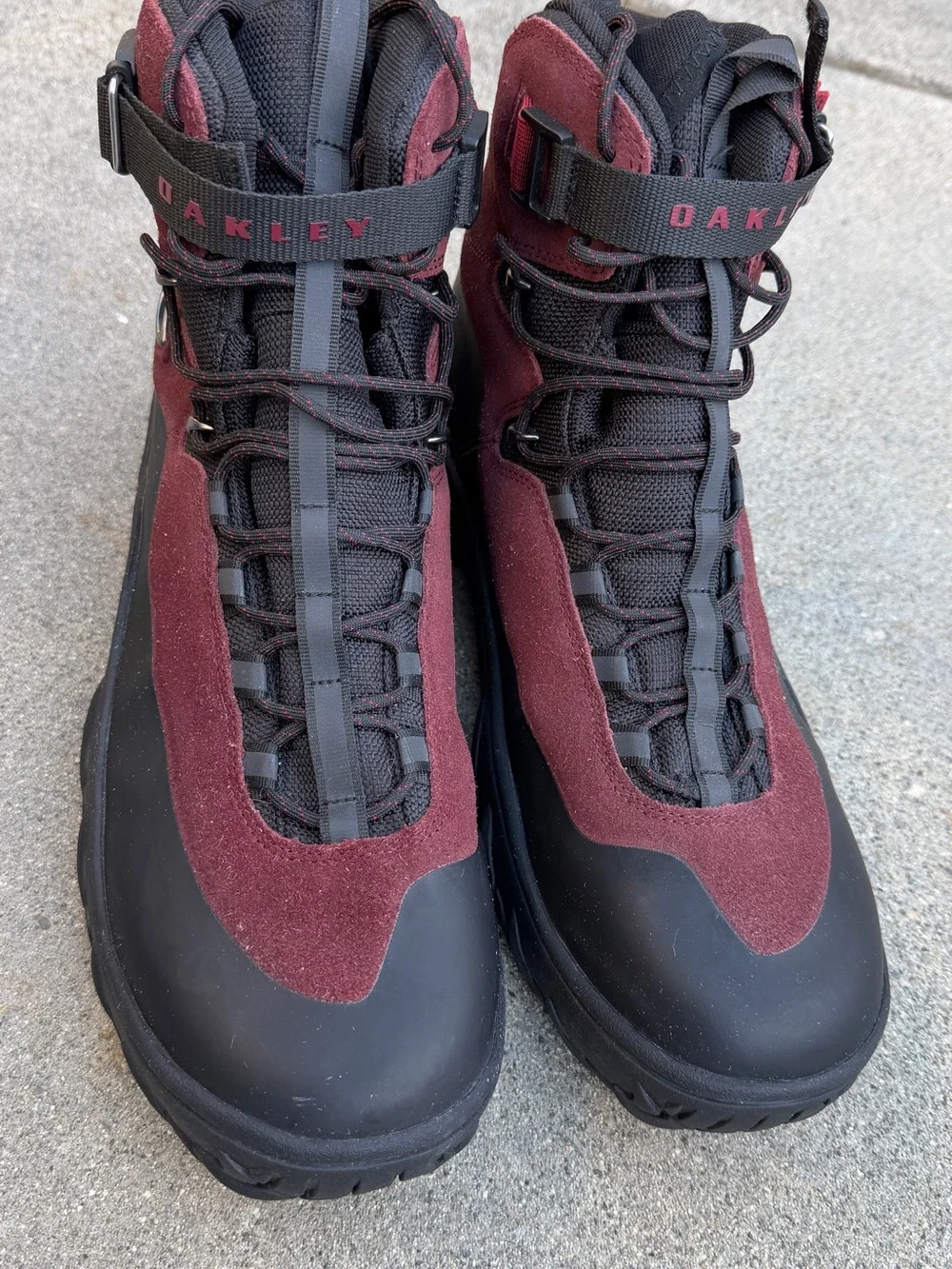 Oakley Men's Meridian Burgundy and Black High-Top Outdoor Boots with Strap
